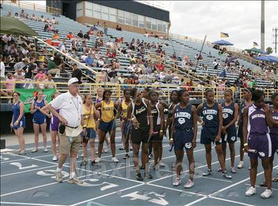 Thumbnail 1 in NCHSAA 2A State Championships (Boys Track Events) photogallery.