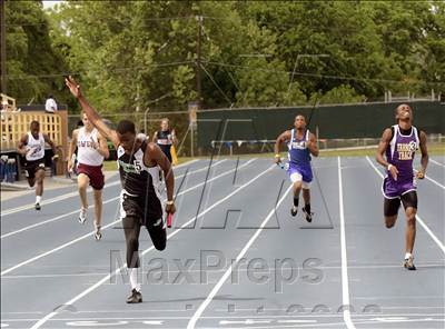 Thumbnail 2 in NCHSAA 2A State Championships (Boys Track Events) photogallery.