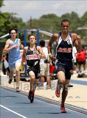 Thumbnail 3 in NCHSAA 2A State Championships (Boys Track Events) photogallery.