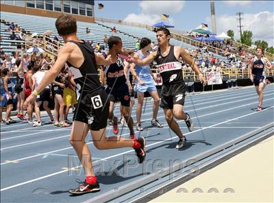 Thumbnail 2 in NCHSAA 2A State Championships (Boys Track Events) photogallery.