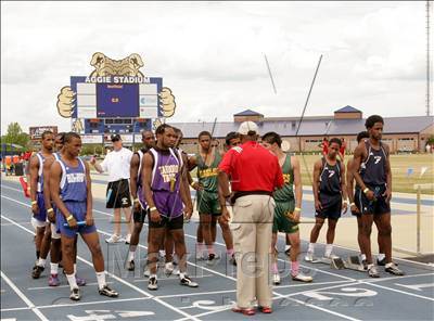 Thumbnail 1 in NCHSAA 2A State Championships (Boys Track Events) photogallery.