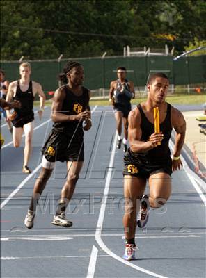 Thumbnail 2 in NCHSAA 2A State Championships (Boys Track Events) photogallery.