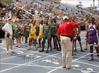 Thumbnail 1 in NCHSAA 2A State Championships (Boys Track Events) photogallery.