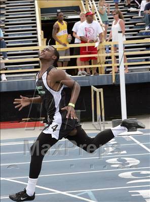 Thumbnail 1 in NCHSAA 2A State Championships (Boys Track Events) photogallery.
