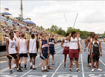 Thumbnail 3 in NCHSAA 2A State Championships (Boys Track Events) photogallery.