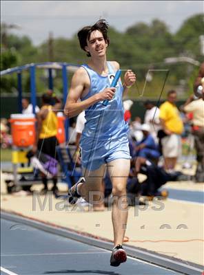 Thumbnail 1 in NCHSAA 2A State Championships (Boys Track Events) photogallery.