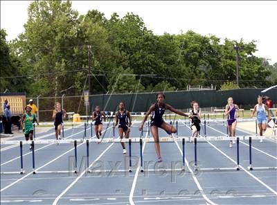 Thumbnail 3 in NCHSAA 2A State Championships (Boys Track Events) photogallery.