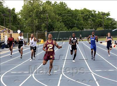 Thumbnail 2 in NCHSAA 2A State Championships (Boys Track Events) photogallery.