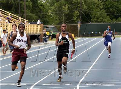 Thumbnail 2 in NCHSAA 2A State Championships (Boys Track Events) photogallery.