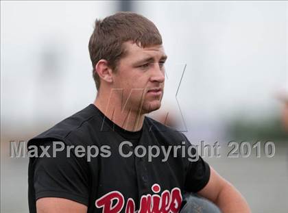 Thumbnail 1 in Roseville vs. Stillwater (Section 4AAA Playoffs) photogallery.