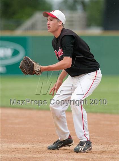 Thumbnail 3 in Roseville vs. Stillwater (Section 4AAA Playoffs) photogallery.