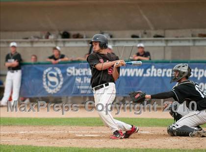 Thumbnail 1 in Roseville vs. Stillwater (Section 4AAA Playoffs) photogallery.