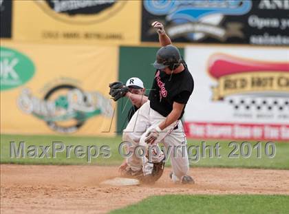 Thumbnail 3 in Roseville vs. Stillwater (Section 4AAA Playoffs) photogallery.