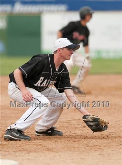 Thumbnail 2 in Roseville vs. Stillwater (Section 4AAA Playoffs) photogallery.