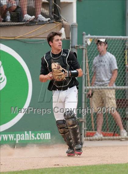 Thumbnail 2 in Roseville vs. Stillwater (Section 4AAA Playoffs) photogallery.