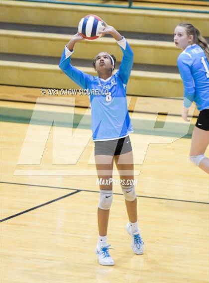 Thumbnail 3 in American Leadership Academy - Gilbert North vs Snowflake (AIA 3A Semifinal) photogallery.