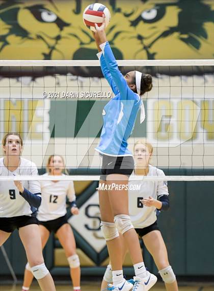 Thumbnail 1 in American Leadership Academy - Gilbert North vs Snowflake (AIA 3A Semifinal) photogallery.