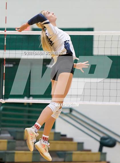 Thumbnail 2 in American Leadership Academy - Gilbert North vs Snowflake (AIA 3A Semifinal) photogallery.