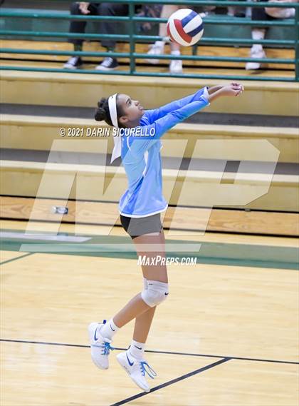Thumbnail 3 in American Leadership Academy - Gilbert North vs Snowflake (AIA 3A Semifinal) photogallery.