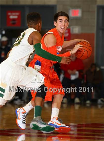 Thumbnail 1 in Long Beach Poly vs. Bishop Gorman (Nike Extravaganza) photogallery.