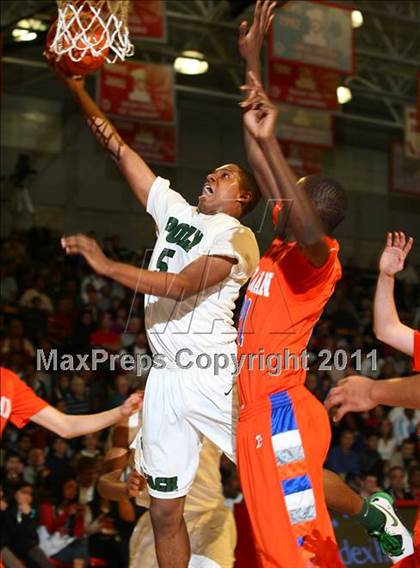 Thumbnail 3 in Long Beach Poly vs. Bishop Gorman (Nike Extravaganza) photogallery.