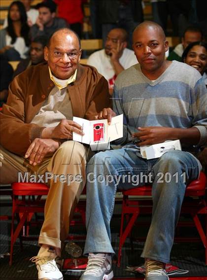 Thumbnail 2 in Long Beach Poly vs. Bishop Gorman (Nike Extravaganza) photogallery.
