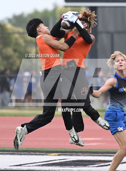 Thumbnail 2 in San Jacinto vs. El Toro (Surf City Passing Tournament) photogallery.
