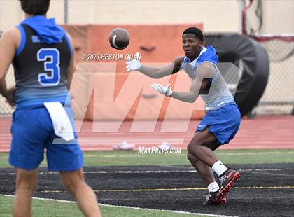 Thumbnail 2 in San Jacinto vs. El Toro (Surf City Passing Tournament) photogallery.