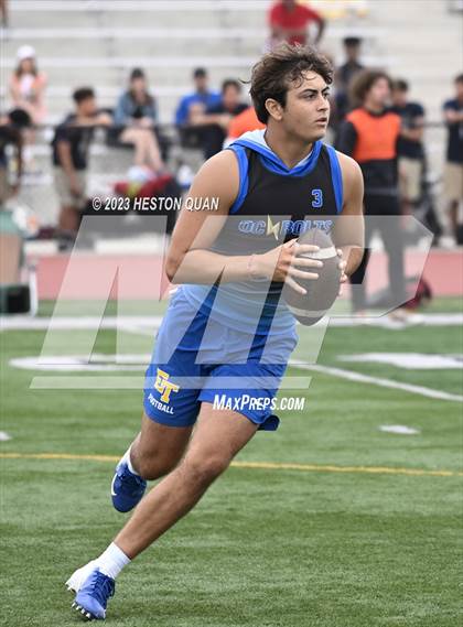 Thumbnail 2 in San Jacinto vs. El Toro (Surf City Passing Tournament) photogallery.