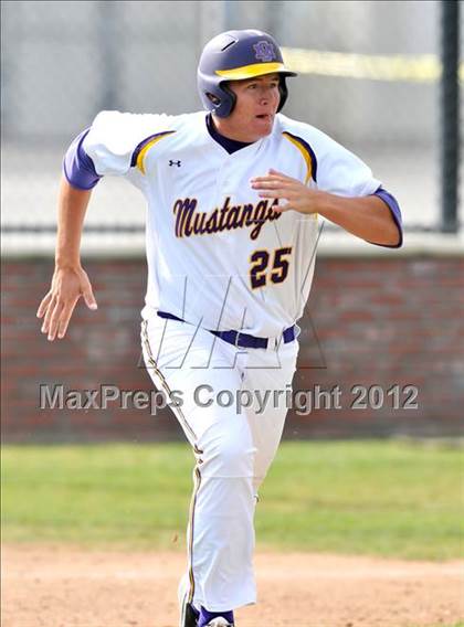 Thumbnail 3 in Ocean View vs. Sunrise Mountain (Hard 9 National Classic) photogallery.