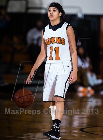 Thumbnail 3 in Dobie [J. Frank] vs Yates [Jack] (McDomald's Texas Invitational) photogallery.