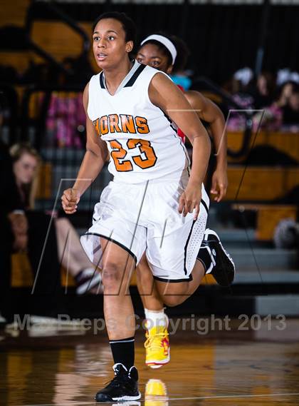 Thumbnail 3 in Dobie [J. Frank] vs Yates [Jack] (McDomald's Texas Invitational) photogallery.