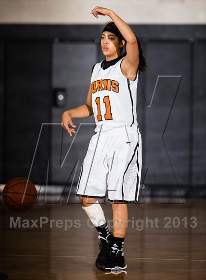 Thumbnail 1 in Dobie [J. Frank] vs Yates [Jack] (McDomald's Texas Invitational) photogallery.