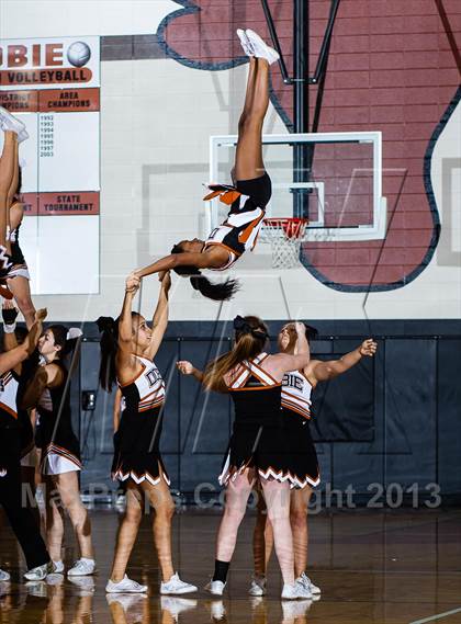 Thumbnail 1 in Dobie [J. Frank] vs Yates [Jack] (McDomald's Texas Invitational) photogallery.