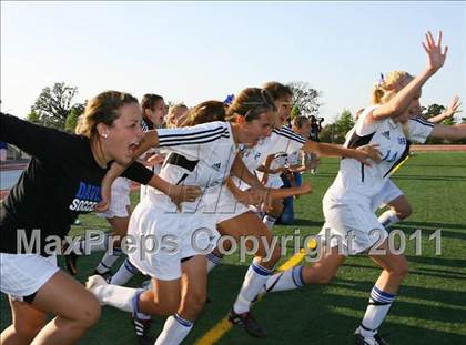Thumbnail 1 in St. Francis vs Davis (CIF SJS D1 Final) photogallery.