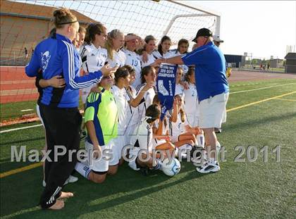 Thumbnail 1 in St. Francis vs Davis (CIF SJS D1 Final) photogallery.