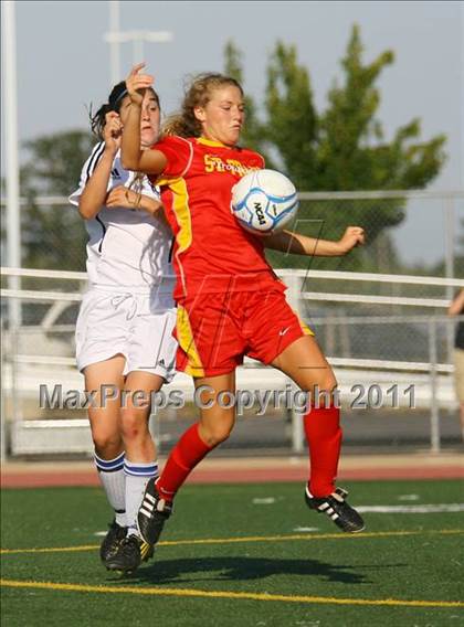 Thumbnail 2 in St. Francis vs Davis (CIF SJS D1 Final) photogallery.