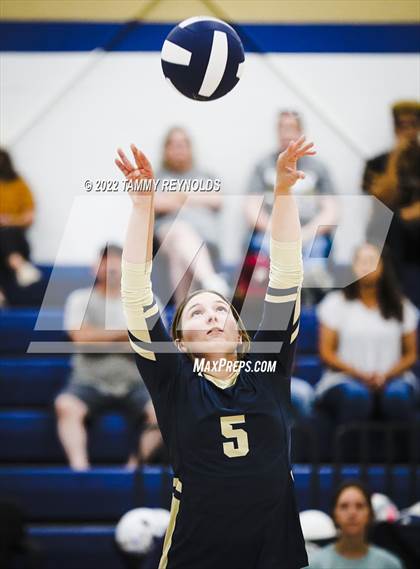 Thumbnail 1 in Perrin-Whitt vs Saint Jo photogallery.