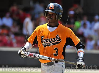 Thumbnail 3 in Fuquay-Varina vs. South Mecklenburg (NCHSAA 4A Final Game 2) photogallery.