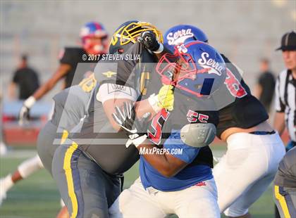 Thumbnail 1 in Serra vs. Punahou (Honor Bowl) photogallery.
