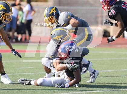 Thumbnail 2 in Serra vs. Punahou (Honor Bowl) photogallery.