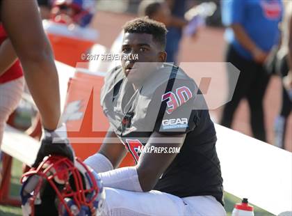 Thumbnail 1 in Serra vs. Punahou (Honor Bowl) photogallery.