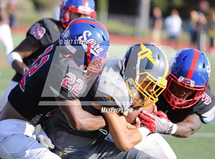 Thumbnail 3 in Serra vs. Punahou (Honor Bowl) photogallery.