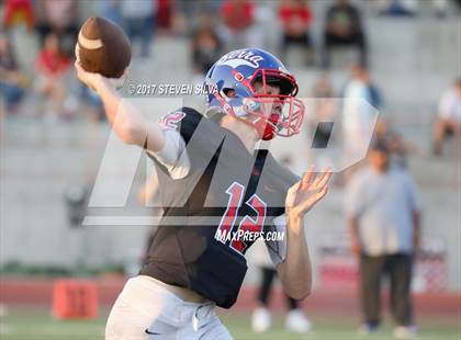 Thumbnail 1 in Serra vs. Punahou (Honor Bowl) photogallery.