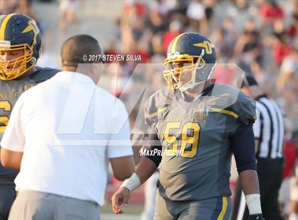 Thumbnail 3 in Serra vs. Punahou (Honor Bowl) photogallery.