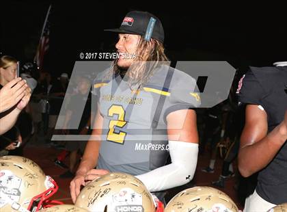 Thumbnail 1 in Serra vs. Punahou (Honor Bowl) photogallery.