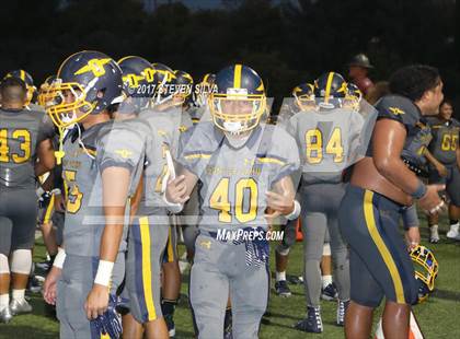 Thumbnail 1 in Serra vs. Punahou (Honor Bowl) photogallery.