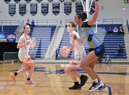 Thumbnail 2 in Beavercreek vs. Springboro photogallery.