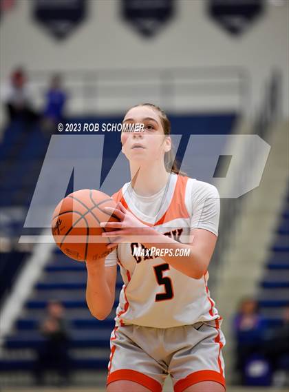 Thumbnail 1 in Beavercreek vs. Springboro photogallery.
