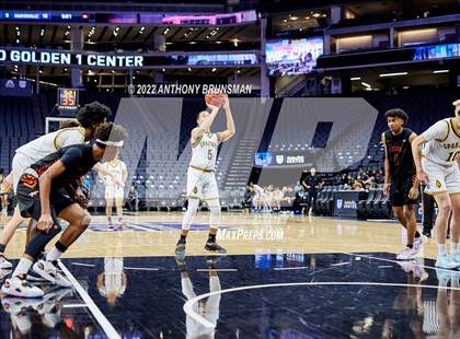 Thumbnail 2 in Lathrop vs. Marysville photogallery.
